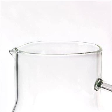 Bambuk qopqoqli 1800ml shisha ko'za