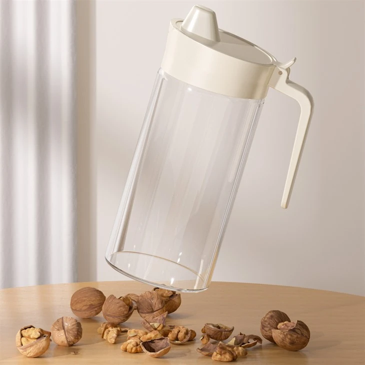High Borosilicate Cream Design Glass Oil Dispenser